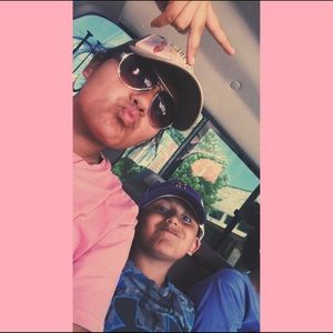 Meet your Posher, Embry